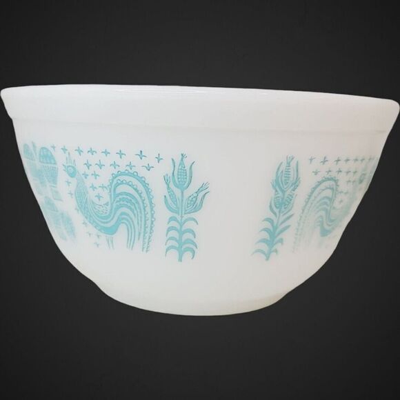 Vintage Pyrex Amish Butterprint Mixing Bowl # 402 White Turquoise 1.5 Qt - Picture 5 of 14